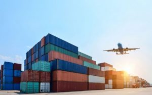 Sử dụng dịch vụ trung gian hỗ trợ tìm nguồn hàng