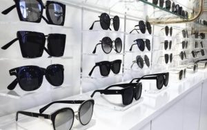 nhập sỉ mắt kính Quảng Châu qua công ty trung gian